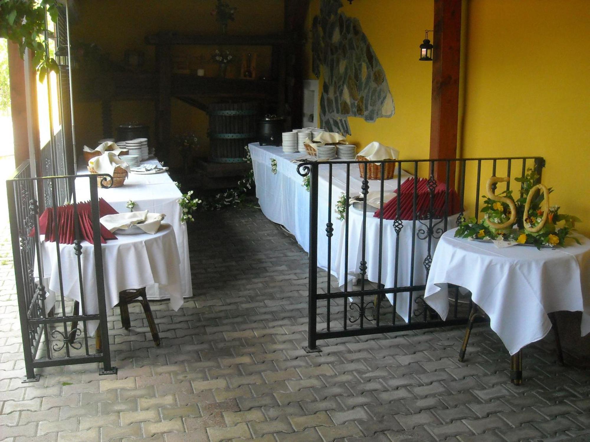 Guest House Cater Laško Buitenkant foto